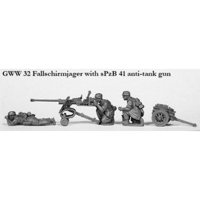 Fallschirmjager with sPzB anti-tank gun