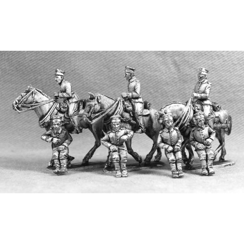 GER25 105mm Howitzer Limber crew only.